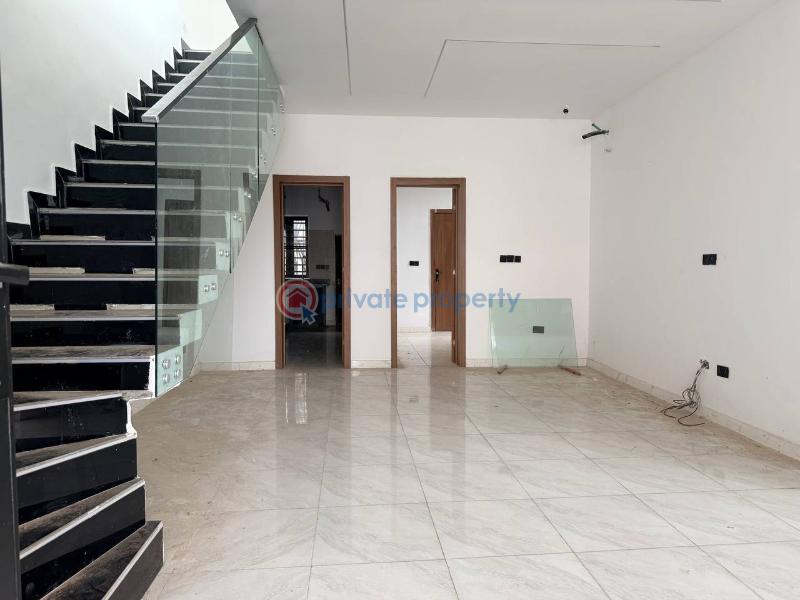 4 bedroom Terraced Duplex For Sale Lekki Scheme 2, Off Coastal Road. Lekki Scheme 2 Ajah Lagos - 2