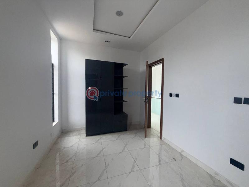 4 bedroom Terraced Duplex For Sale Lekki Scheme 2, Off Coastal Road. Lekki Scheme 2 Ajah Lagos - 11