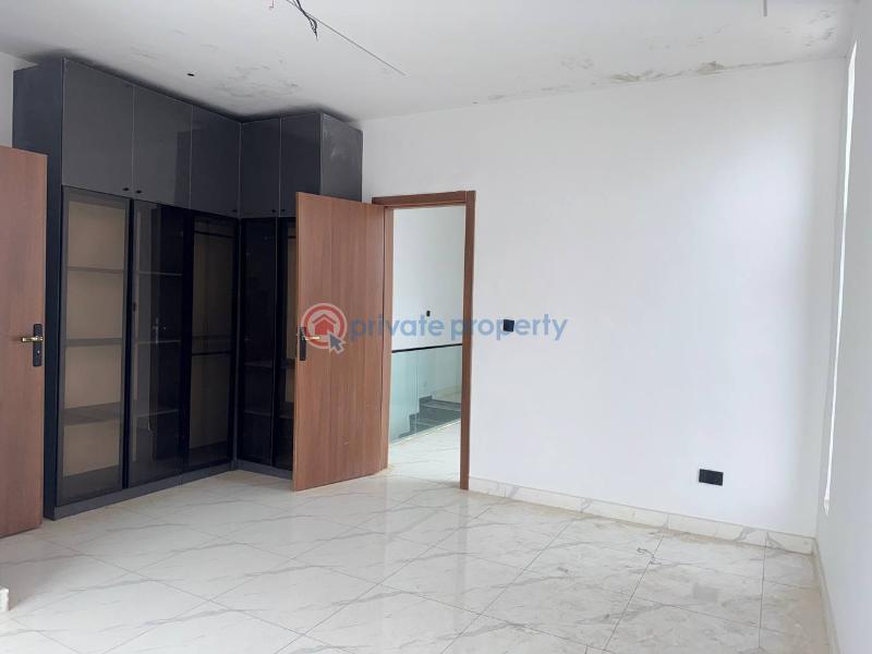 4 bedroom Terraced Duplex For Sale Lekki Scheme 2, Off Coastal Road. Lekki Scheme 2 Ajah Lagos - 8