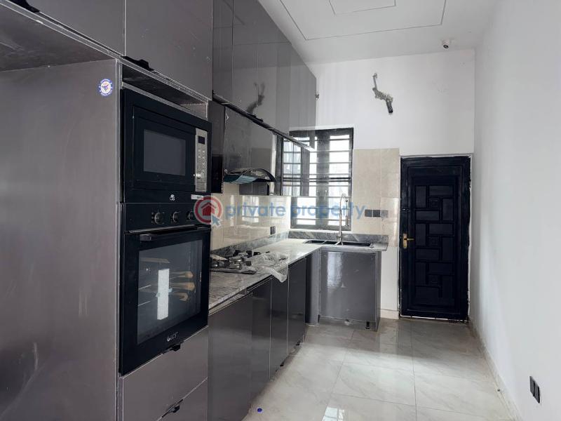 4 bedroom Terraced Duplex For Sale Lekki Scheme 2, Off Coastal Road. Lekki Scheme 2 Ajah Lagos - 3