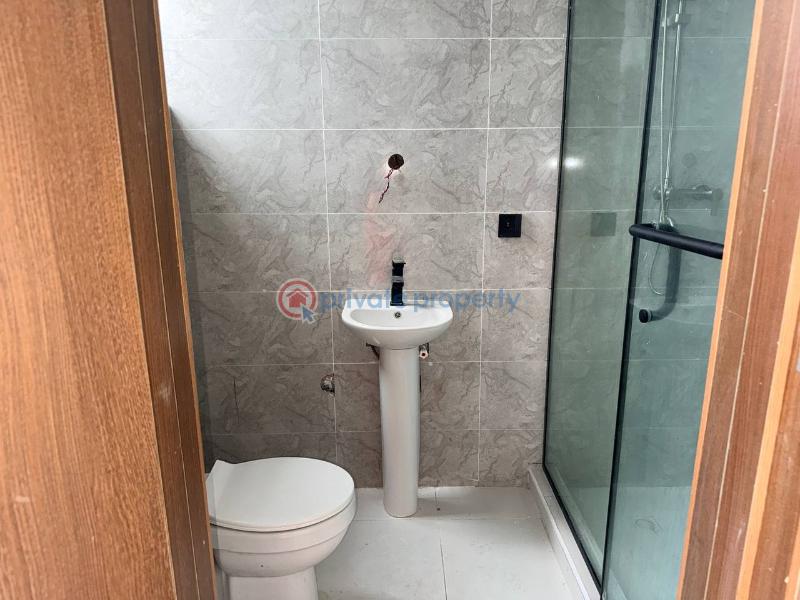 4 bedroom Terraced Duplex For Sale Lekki Scheme 2, Off Coastal Road. Lekki Scheme 2 Ajah Lagos - 13