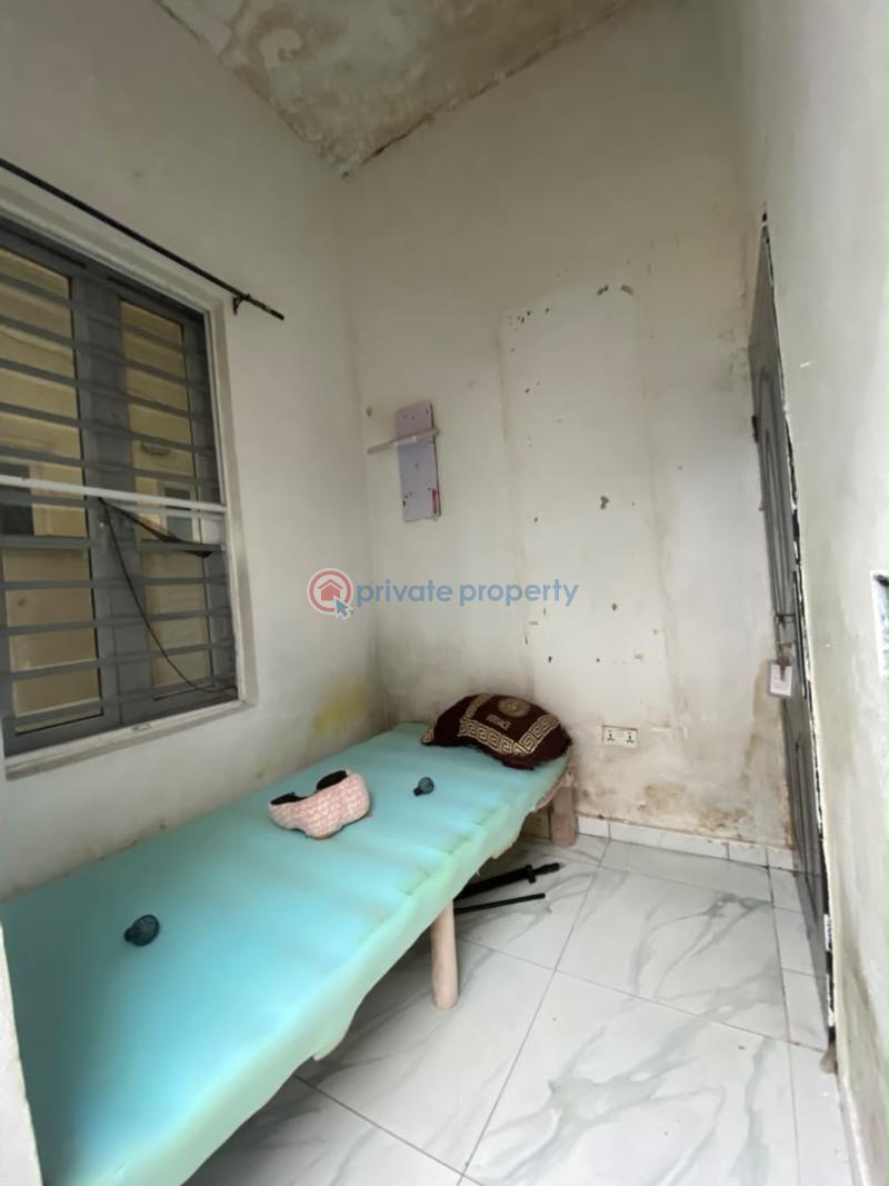 1 bedroom Shared Apartment For Rent Orchid Road Royal Pine Gate 1 Lekki Lagos - 2