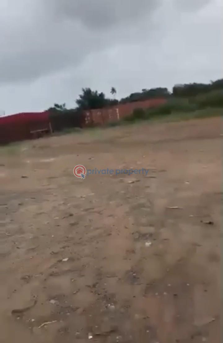 Warehouse For Sale Sagamu / Benin / Ore Expressway Alekunifesowapo Odogbolu Ogun - 2