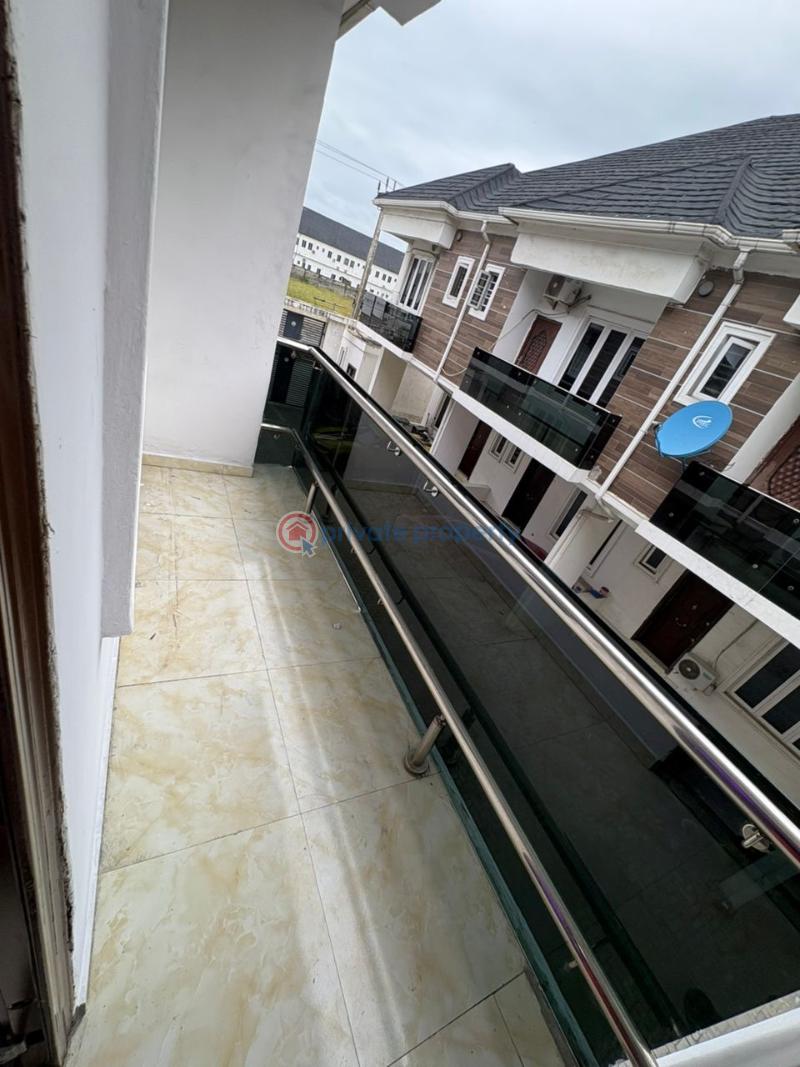 Big master’s bedroom with balcony | royal pine estate, orchid, lekki - 4 1 bedroom Shared Apartment For Rent Orchid Lekki Lagos - 4