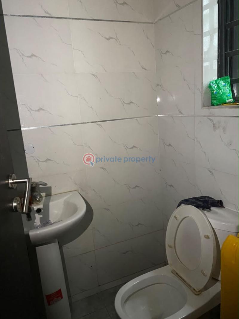 1 bedroom Shared Apartment For Rent Ologolo Lekki Lagos - 1