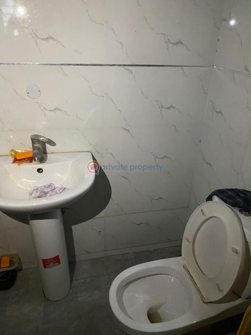 1 bedroom Shared Apartment For Rent Ologolo Lekki Lagos - 4