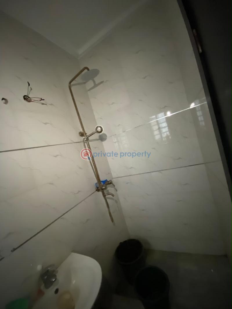 1 bedroom Shared Apartment For Rent Ologolo Lekki Lagos - 6