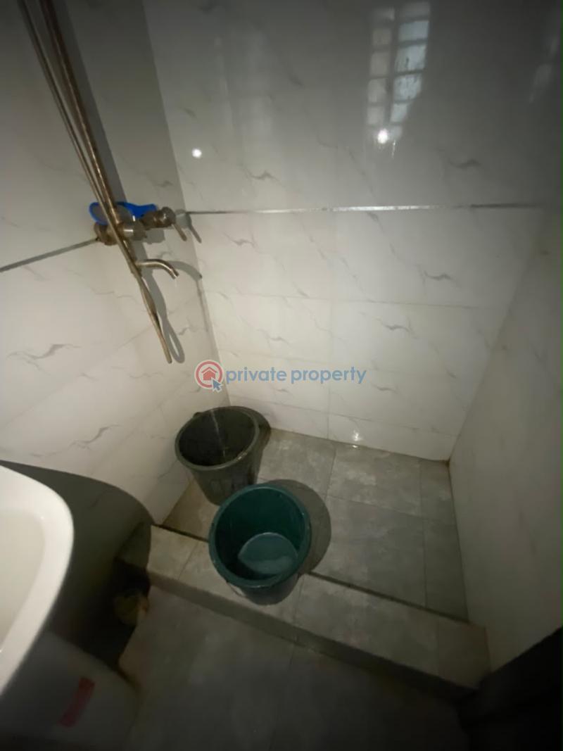 1 bedroom Shared Apartment For Rent Ologolo Lekki Lagos - 4
