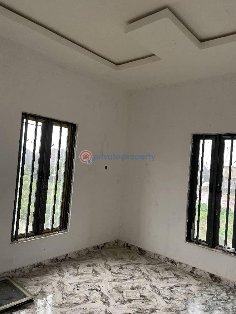 3 bedroom Block Of Flats For Rent Warri Delta - 1