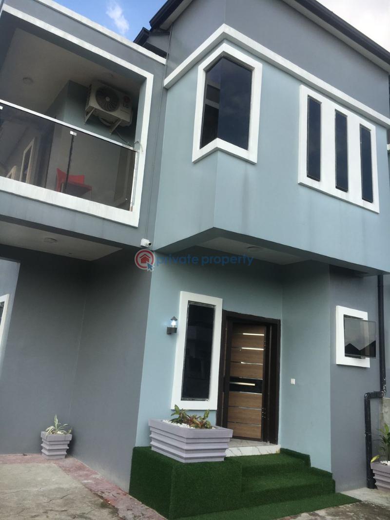 4 bedroom Flat & Apartment For Rent Plantation City Warri Delta - 1