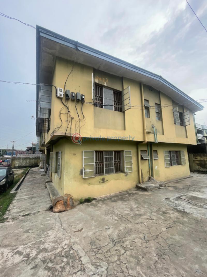 3 bedroom Block Of Flats For Sale Ketu Alapere Kosofe/Ikosi Lagos - 1