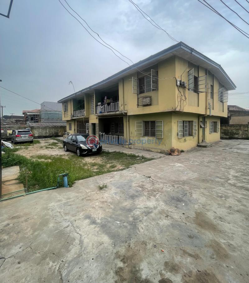 3 bedroom Block Of Flats For Sale Ketu Alapere Kosofe/Ikosi Lagos - 0