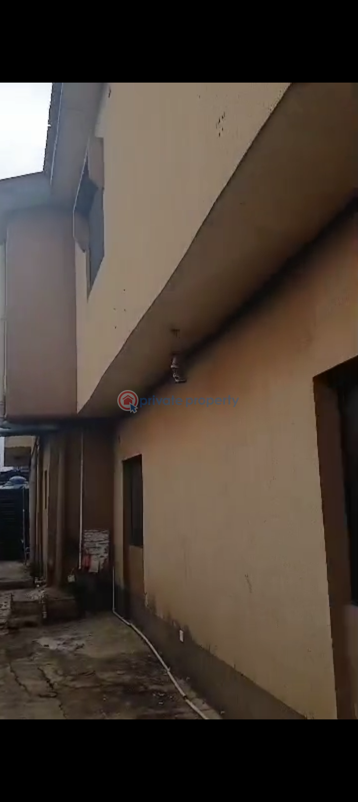Flat & Apartment For Sale Yusuf Jimoh,off Indike Iju-obawole Ifako-Ijaiye Lagos - 5