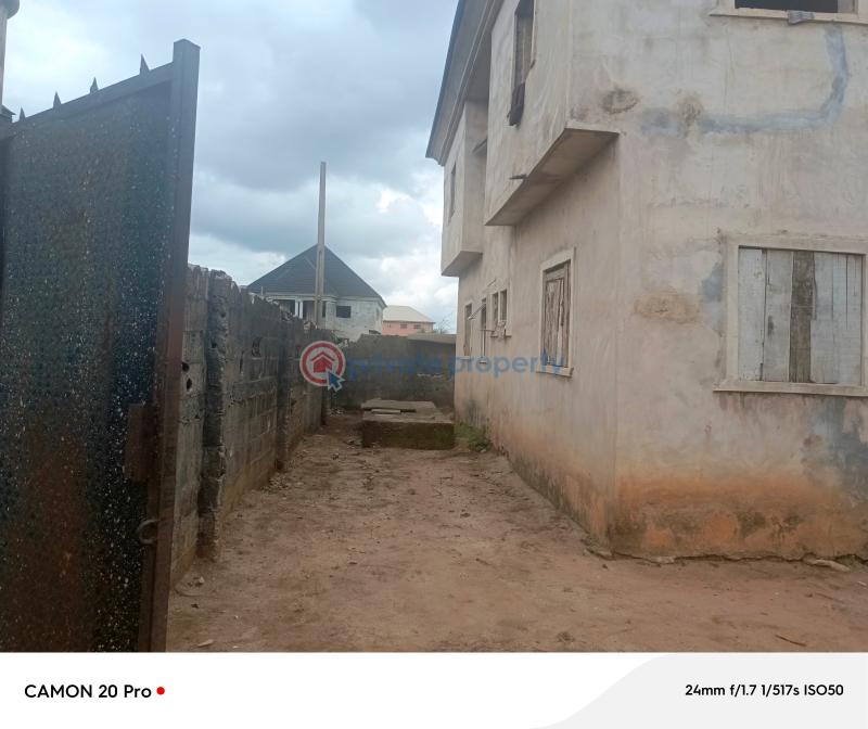 10 bedroom House For Sale Rescue Mission Layout/estate Owerri Imo - 9