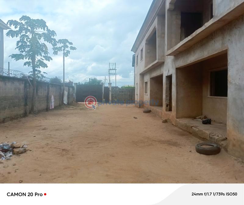 10 bedroom House For Sale Rescue Mission Layout/estate Owerri Imo - 2