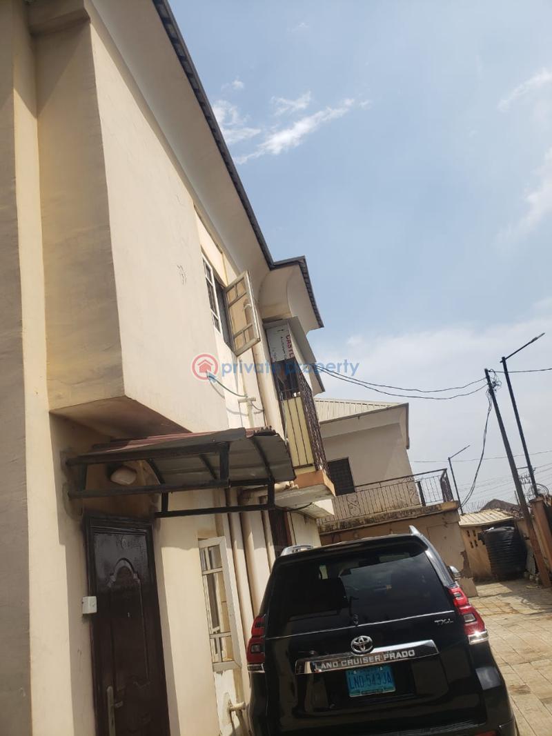 3 bedroom Block Of Flats For Sale Ojota Lagos - 9