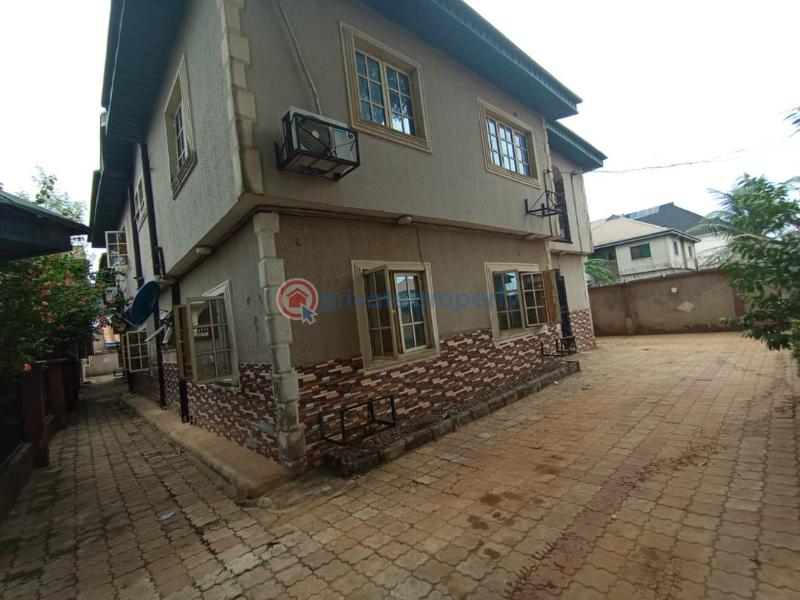 3 bedroom Block Of Flats For Sale Peace Estate, Baruwa Baruwa Ipaja Lagos - 4