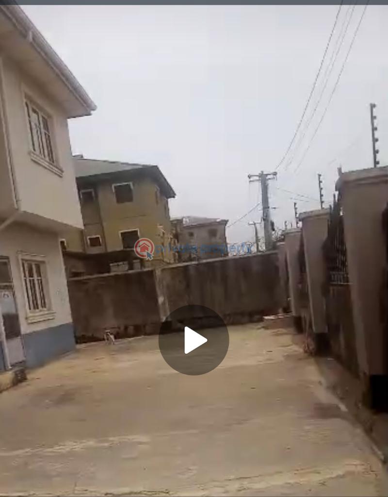5 bedroom Block Of Flats For Sale Plot 30 Akinsomade Street Off Ojokoro Road Ikorodu. Agric Ikorodu Lagos - 2
