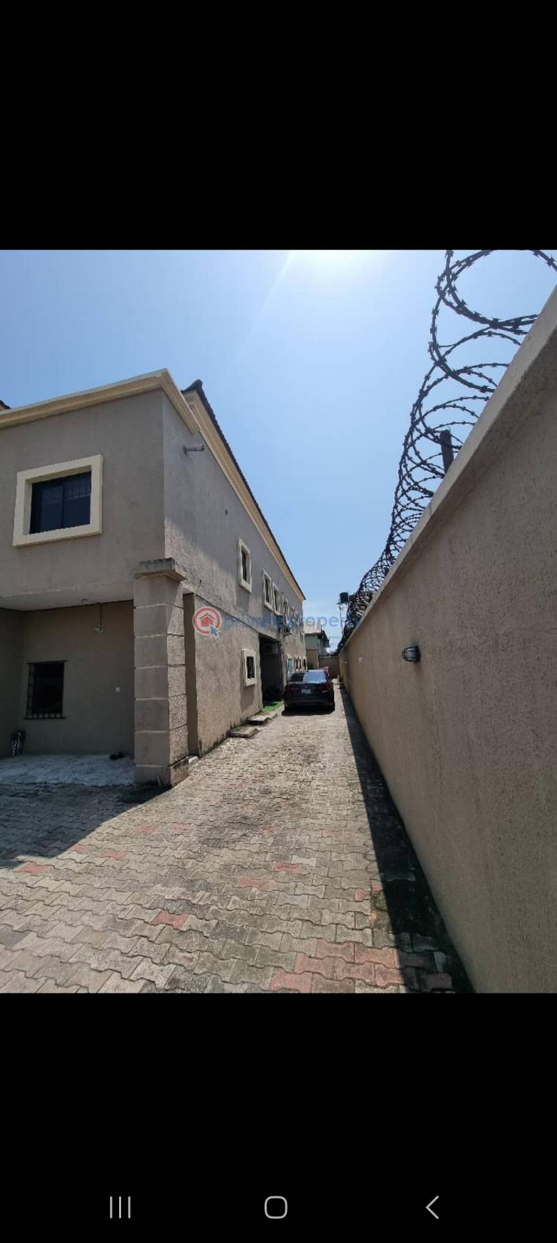 4 bedroom Block Of Flats For Sale Lekki 1 Lekki Phase 1 Lagos - 2