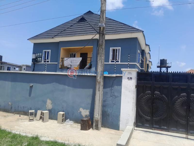 3 bedroom Block Of Flats For Sale Off Mobile Ilaje Ajah Lagos