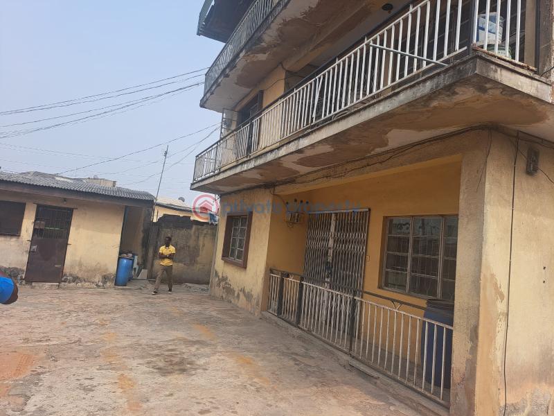 3 bedroom Flat & Apartment For Sale Off Ogudu Ojota Lagos - 7