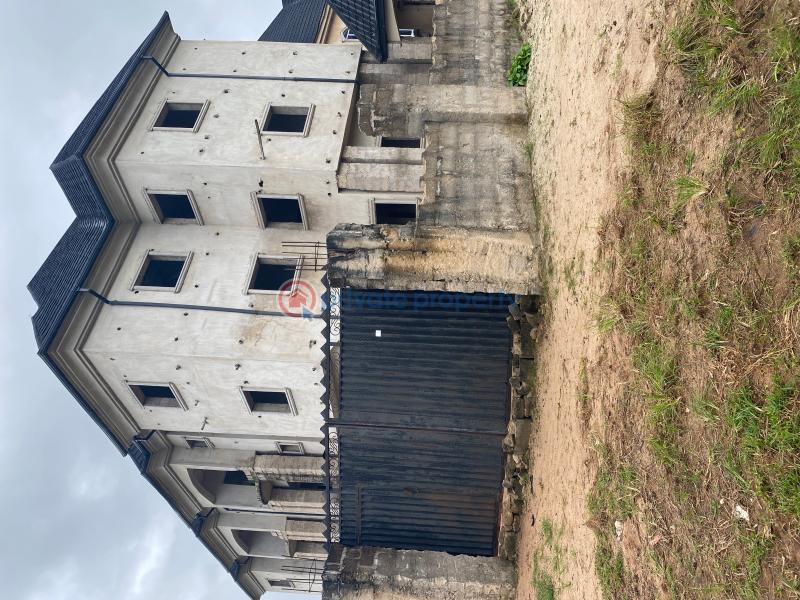 3 bedroom Block Of Flats For Sale Area W New Owerri, Of Ph Rd, Imo State. Owerri Imo - 1