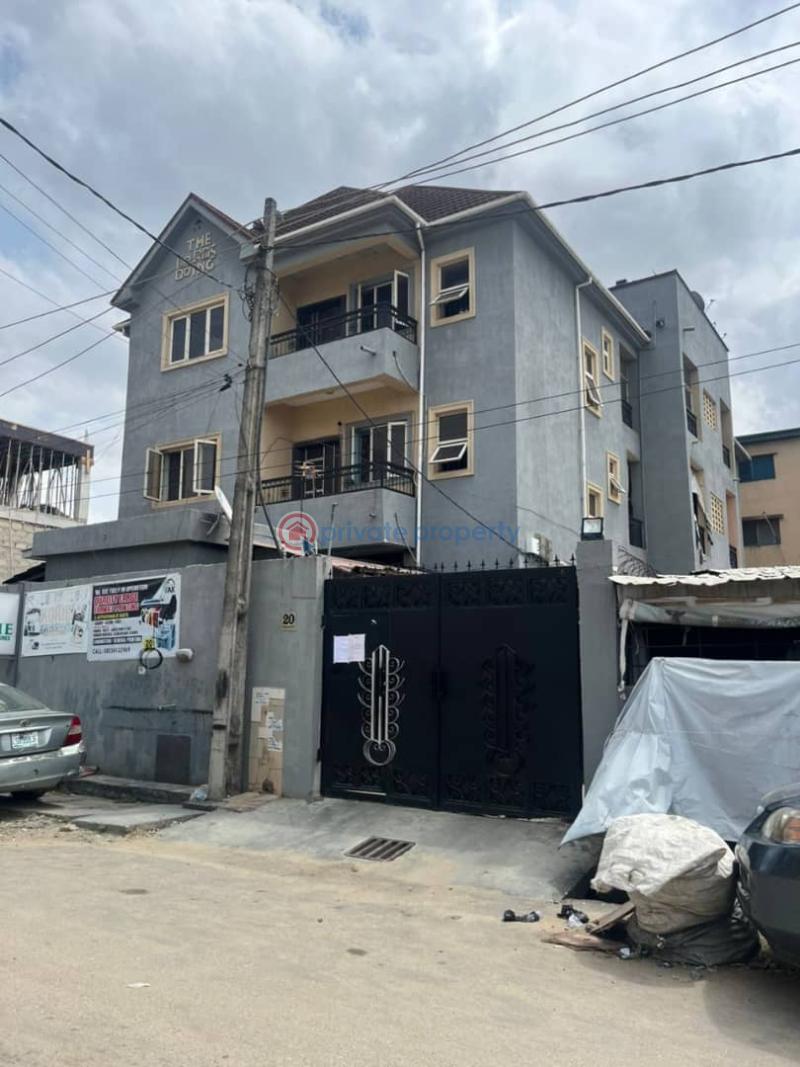 3 bedroom Block Of Flats For Sale Off Marsha Kilo-masha Surulere Lagos
