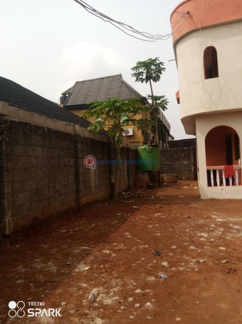 8 bedroom Maisonette For Sale Igando Ikotun/Igando Lagos - 5