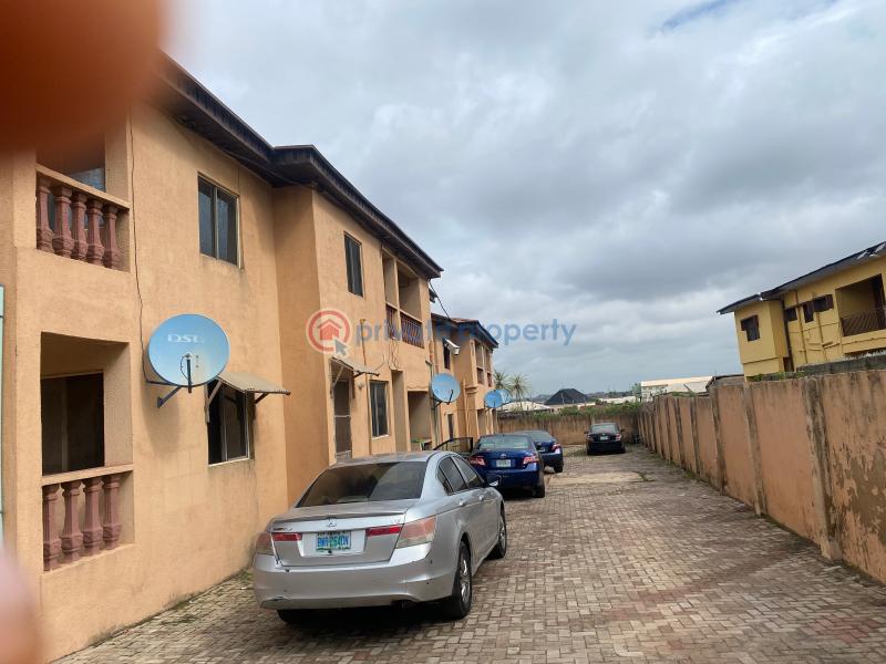 2 bedroom Block Of Flats For Sale Along Elite Road, Idi Aba, Abeokuta Idi Aba Abeokuta Ogun - 1