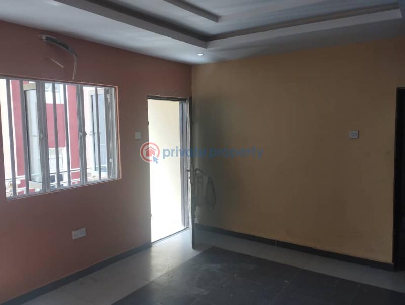2 bedroom House For Sale Located At Governors Road Ikotun Lagos Agege Lagos - 11