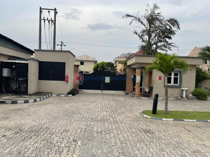 Blocks od flat with pent house for sale - 7 3 bedroom Block Of Flats For Sale Lekki Phase 1 Lagos - 7