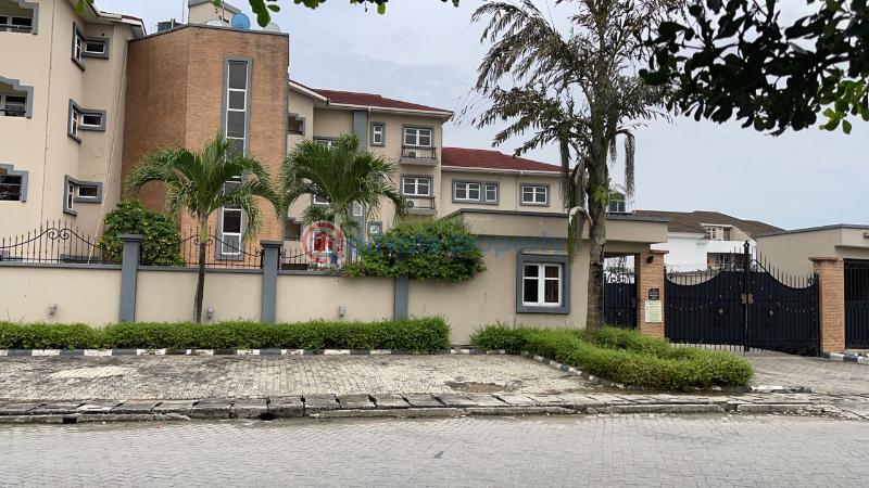 3 bedroom Block Of Flats For Sale Lekki Phase 1 Lagos - 4