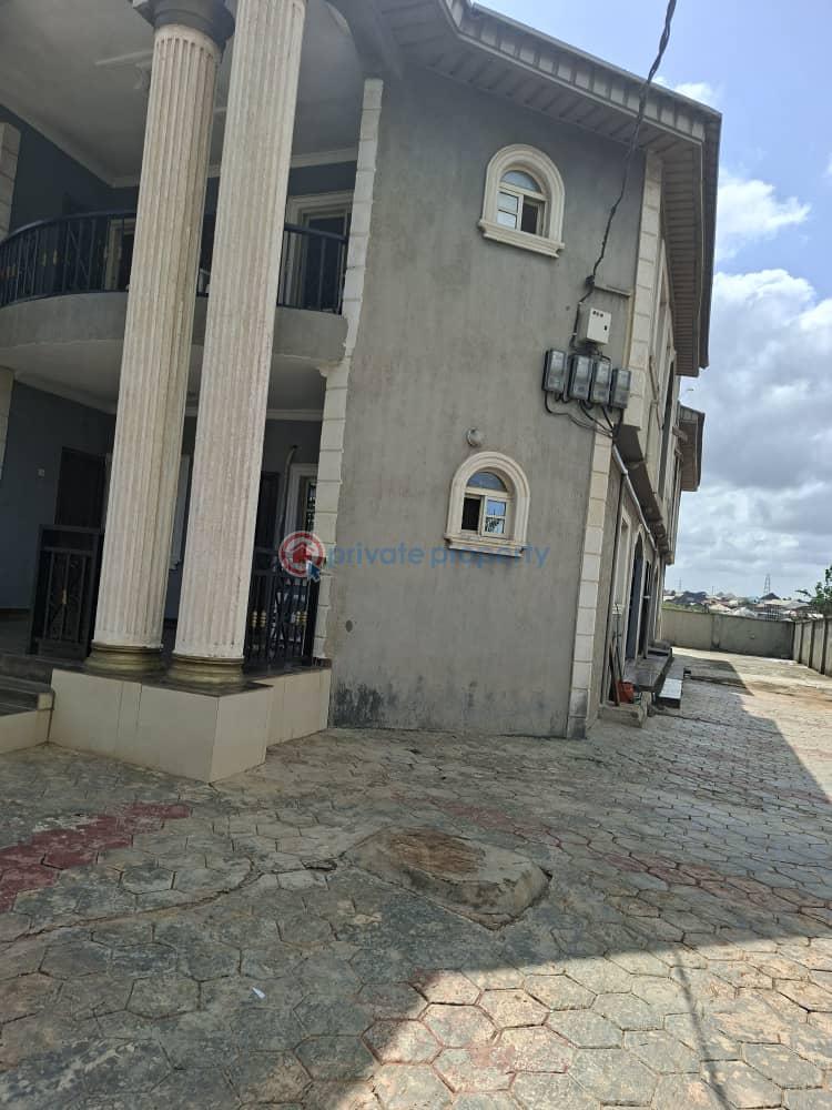 8 bedroom Maisonette For Sale Anl Estatevin Ipaja Aboru Iyana Ipaja Roads Lagos Baruwa Ipaja Lagos - 0