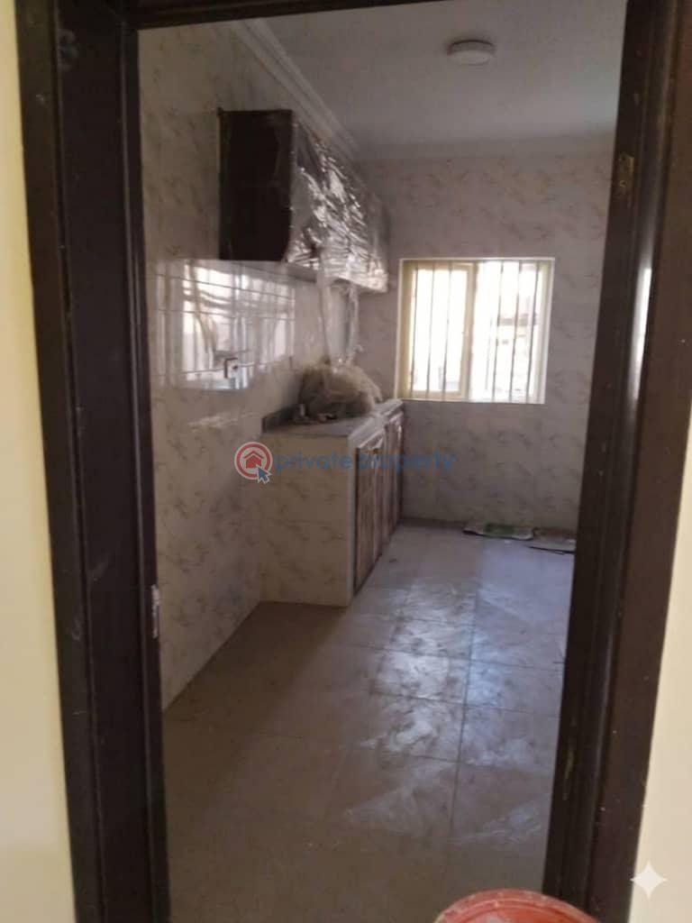 10 bedroom House For Sale Mende Maryland Lagos - 2