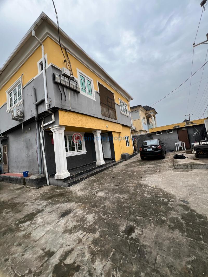 3 bedroom Block Of Flats For Sale Ogba Bus-stop Lagos