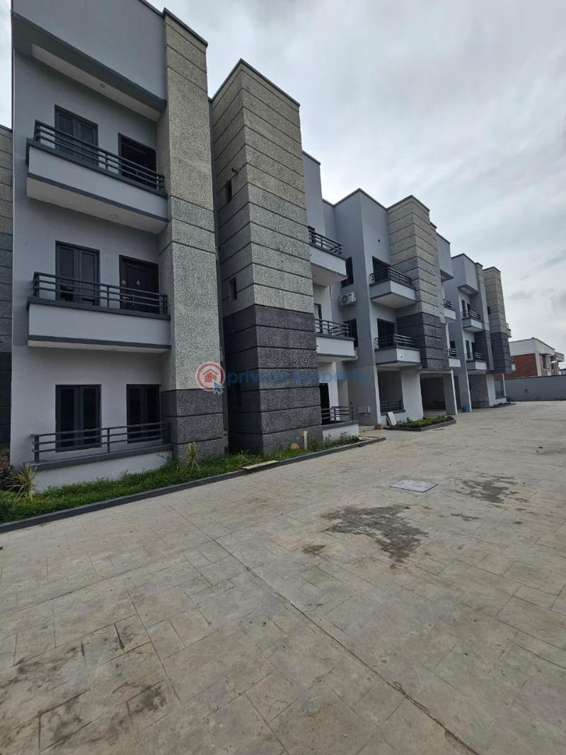 3 bedroom Block Of Flats For Rent Ikeja GRA Lagos