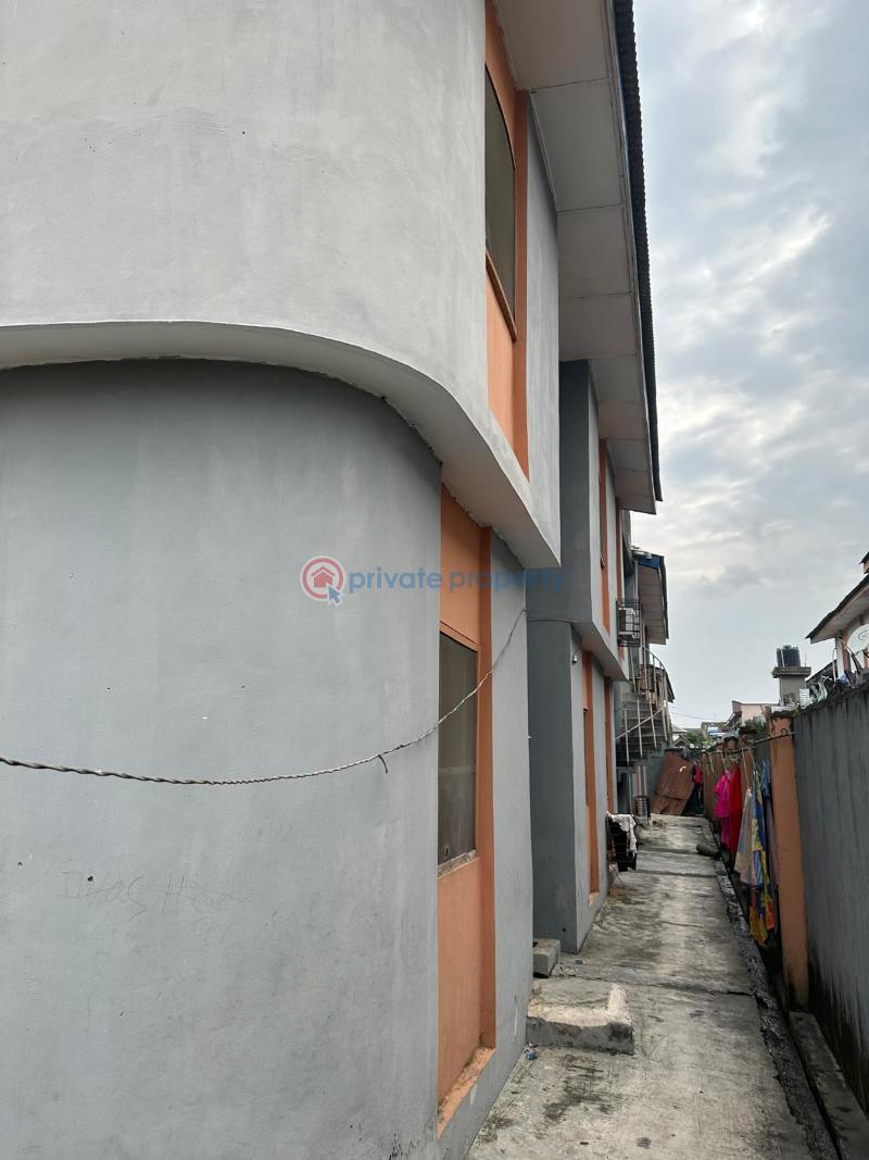 3 bedroom Block Of Flats For Sale Okota Isolo Lagos - 2
