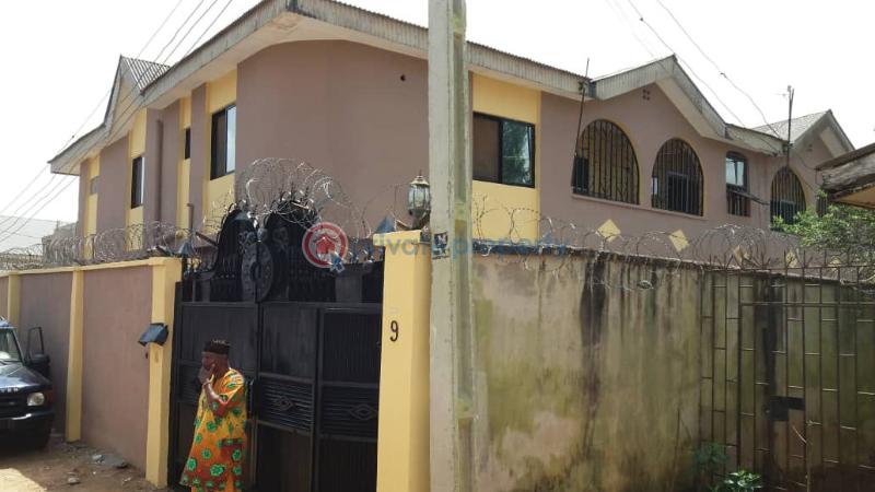 3 bedroom Block Of Flats For Sale Igando Ikotun/Igando Lagos