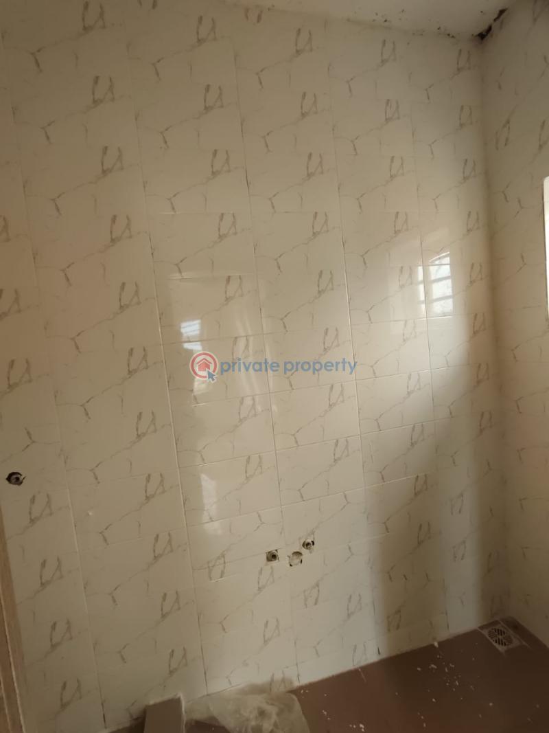 3 bedroom Detached Bungalow For Sale Mowe Ogun area  - 6