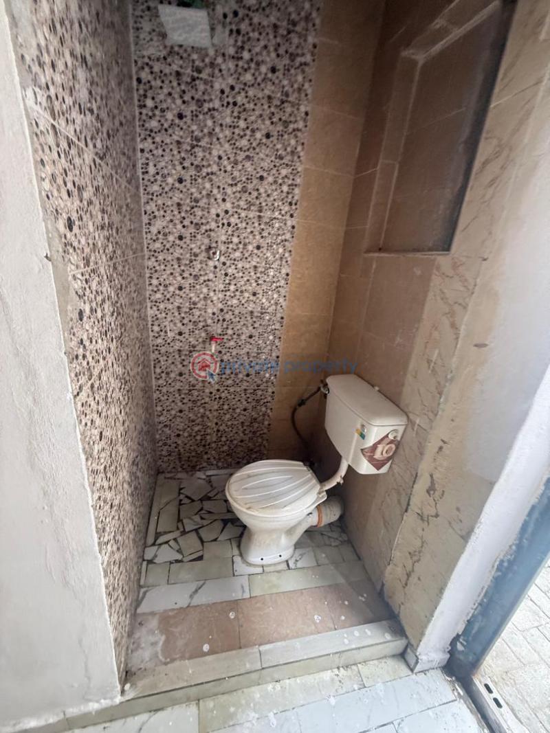1 bedroom Room or Boys Quarter For Rent Along Lekki Expressway Lagos - 0