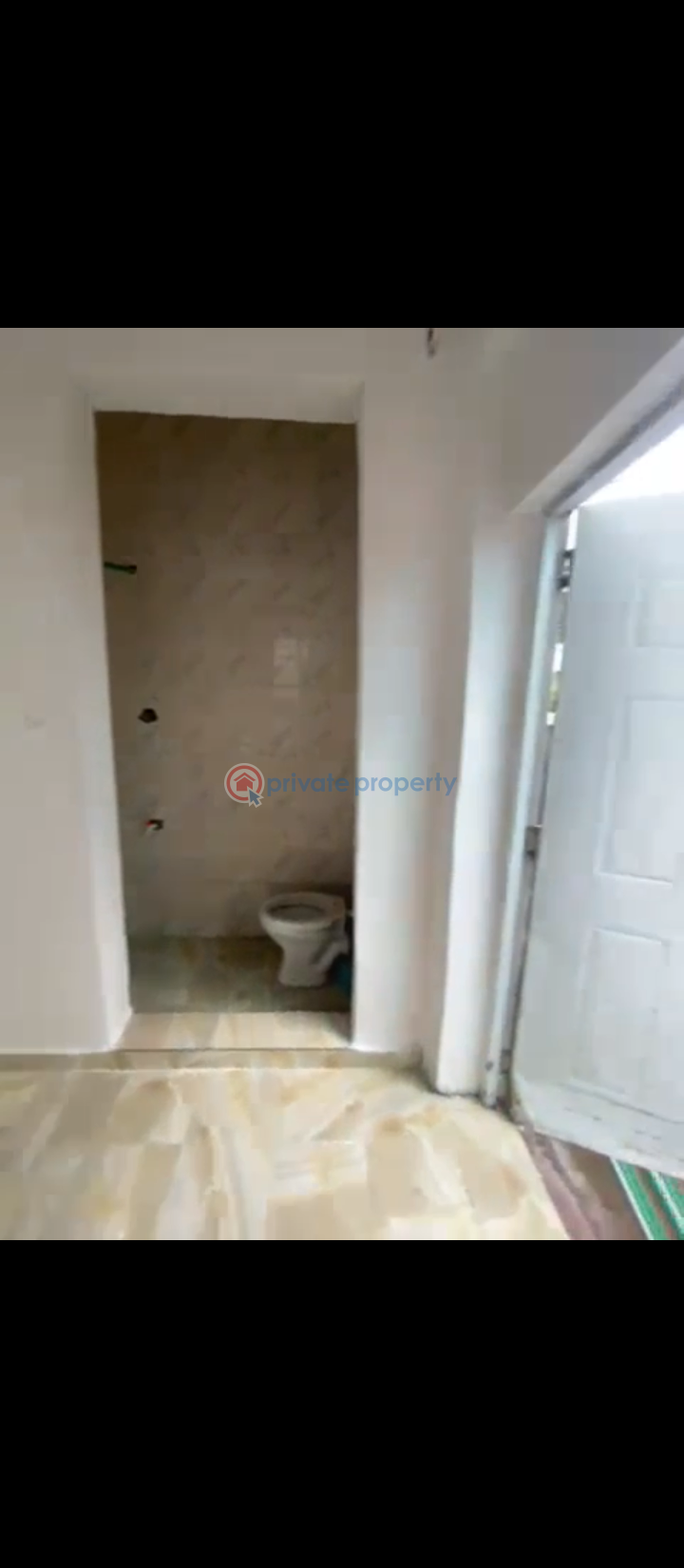 1 bedroom Room or Boys Quarter For Rent Along Lekki Expressway Lagos - 0