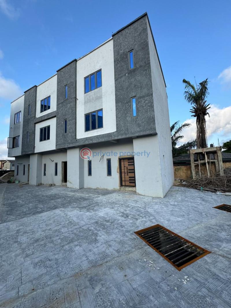 4 bedroom Terraced Duplex For Sale Surulere Lagos