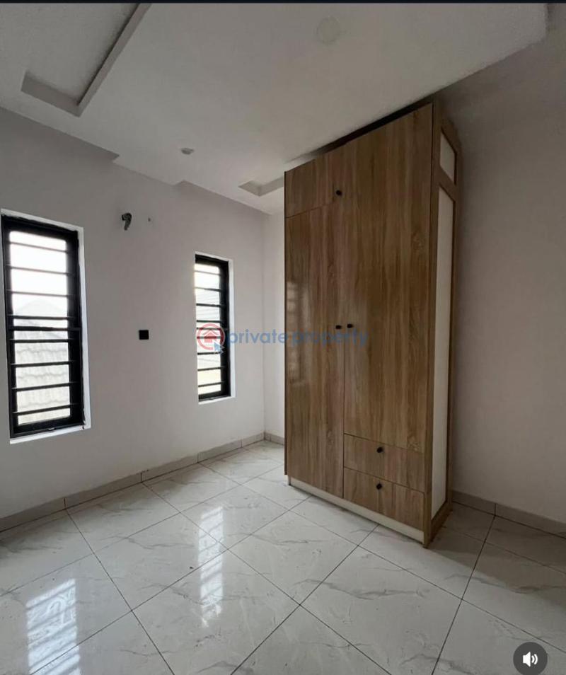 1 bedroom Block Of Flats For Rent Ologolo Lekki Lagos - 3