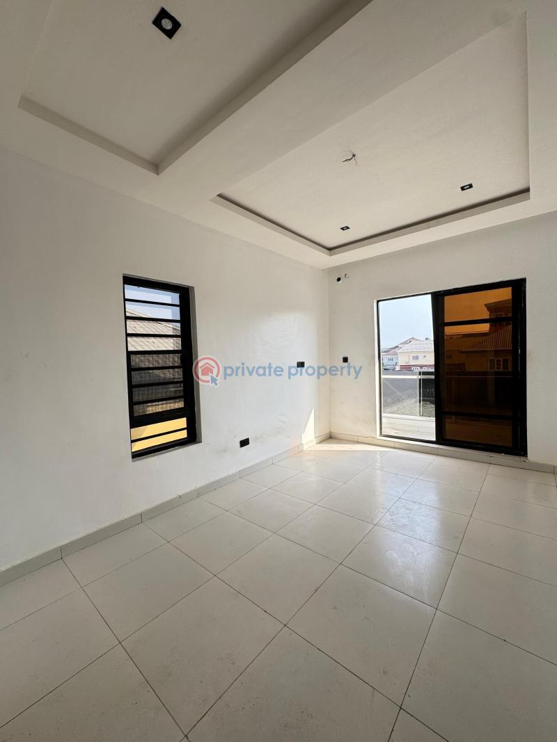 1 bedroom Flat & Apartment For Sale Ologolo Lekki Lagos - 3