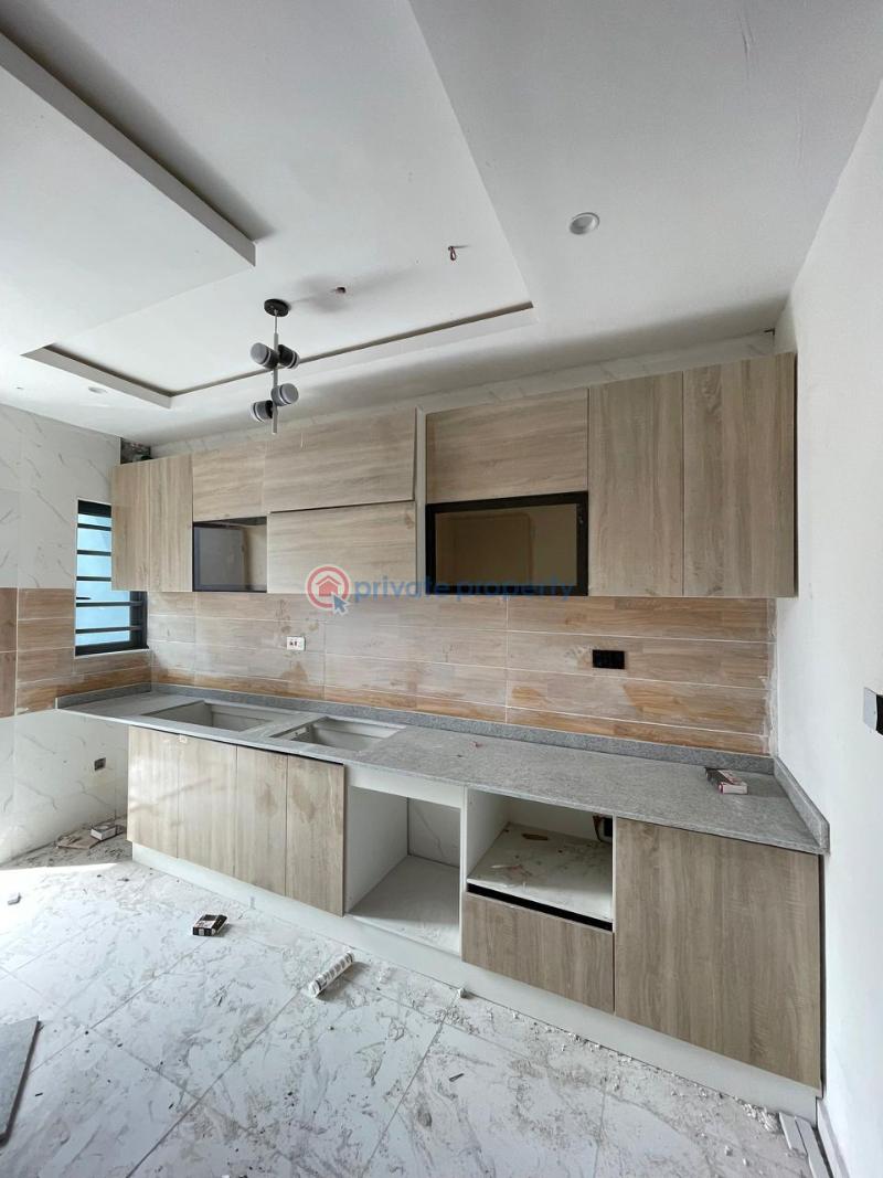 1 bedroom Block Of Flats For Sale Ologolo Lekki Lagos - 1