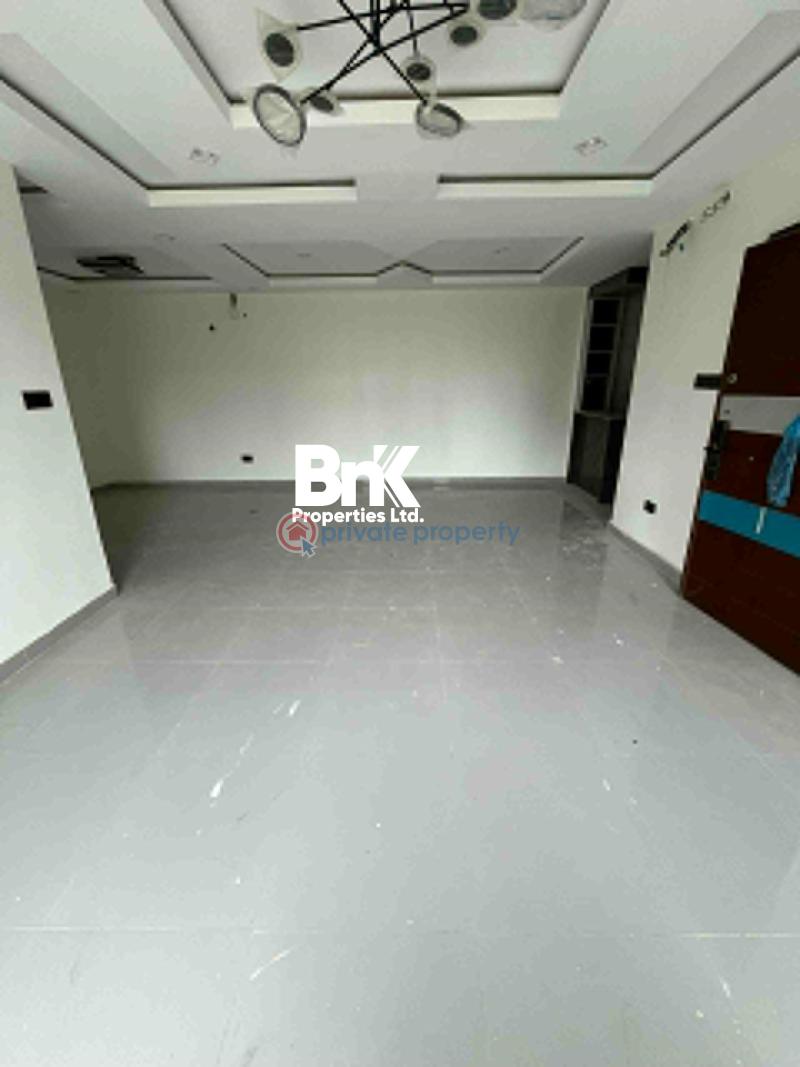 2 bedroom Block Of Flats For Sale Ikate Elegushi Lekki Lagos - 6