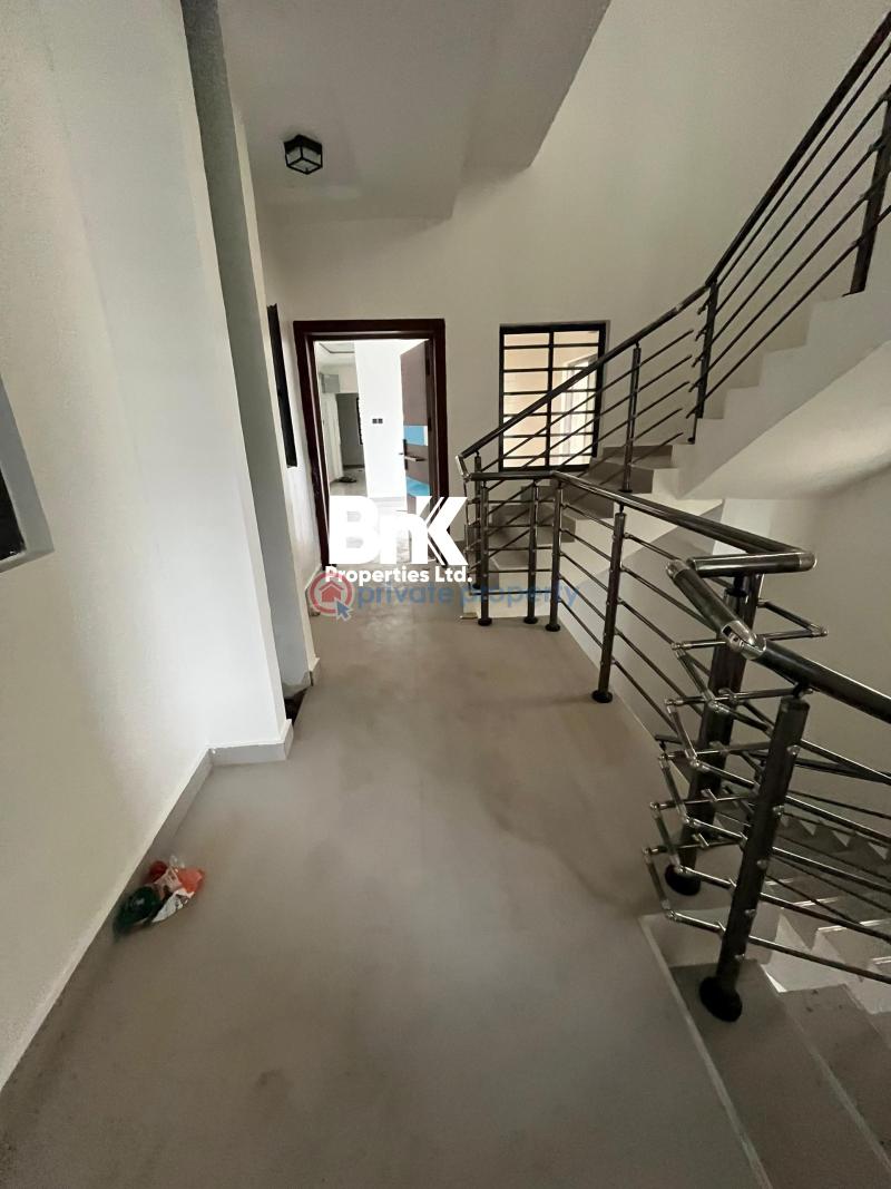 2 bedroom Block Of Flats For Sale Ikate Elegushi Lekki Lagos - 1