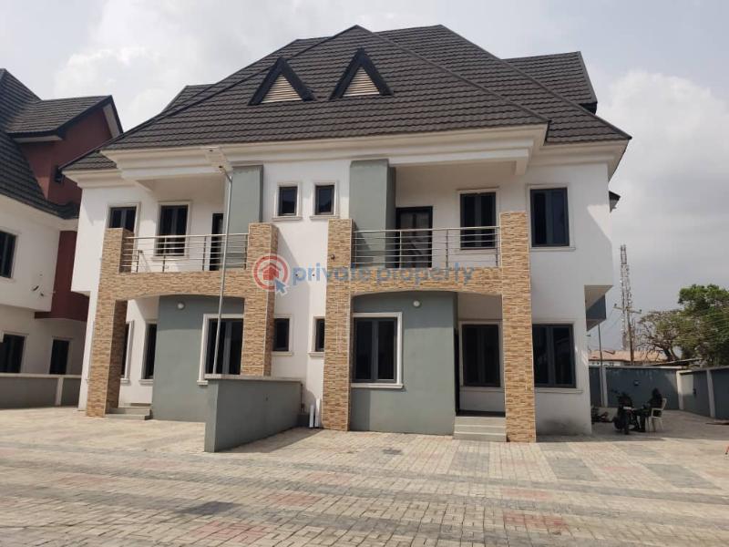 4 bedroom Semi detached Duplex For Sale Onigbongbo Anthony Village Maryland Lagos