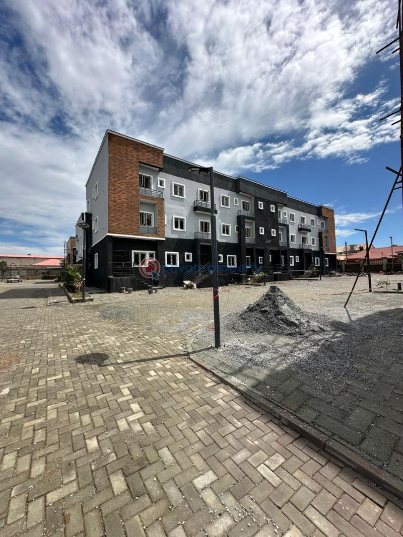 3 bedroom Block Of Flats For Sale Kubwa Abuja Phase 4  - 0