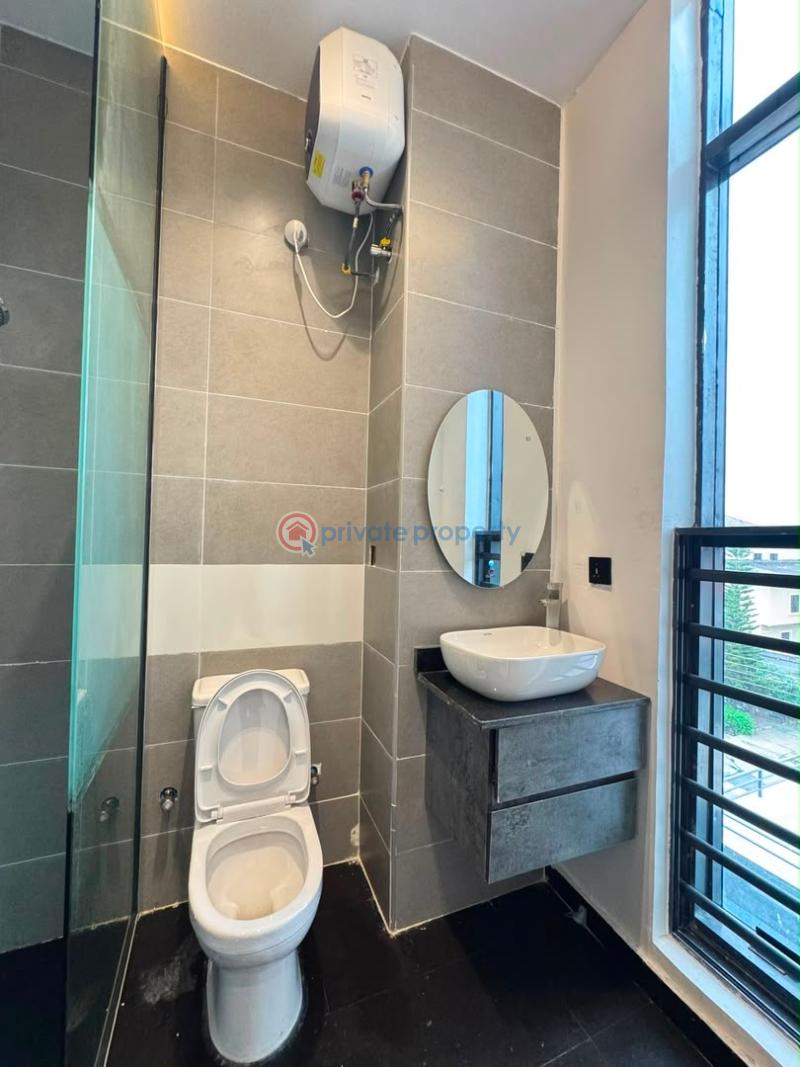 2 bedroom Block Of Flats For Rent Oniru, Victoria Island, Lagos Oniru Victoria Island Lagos - 17